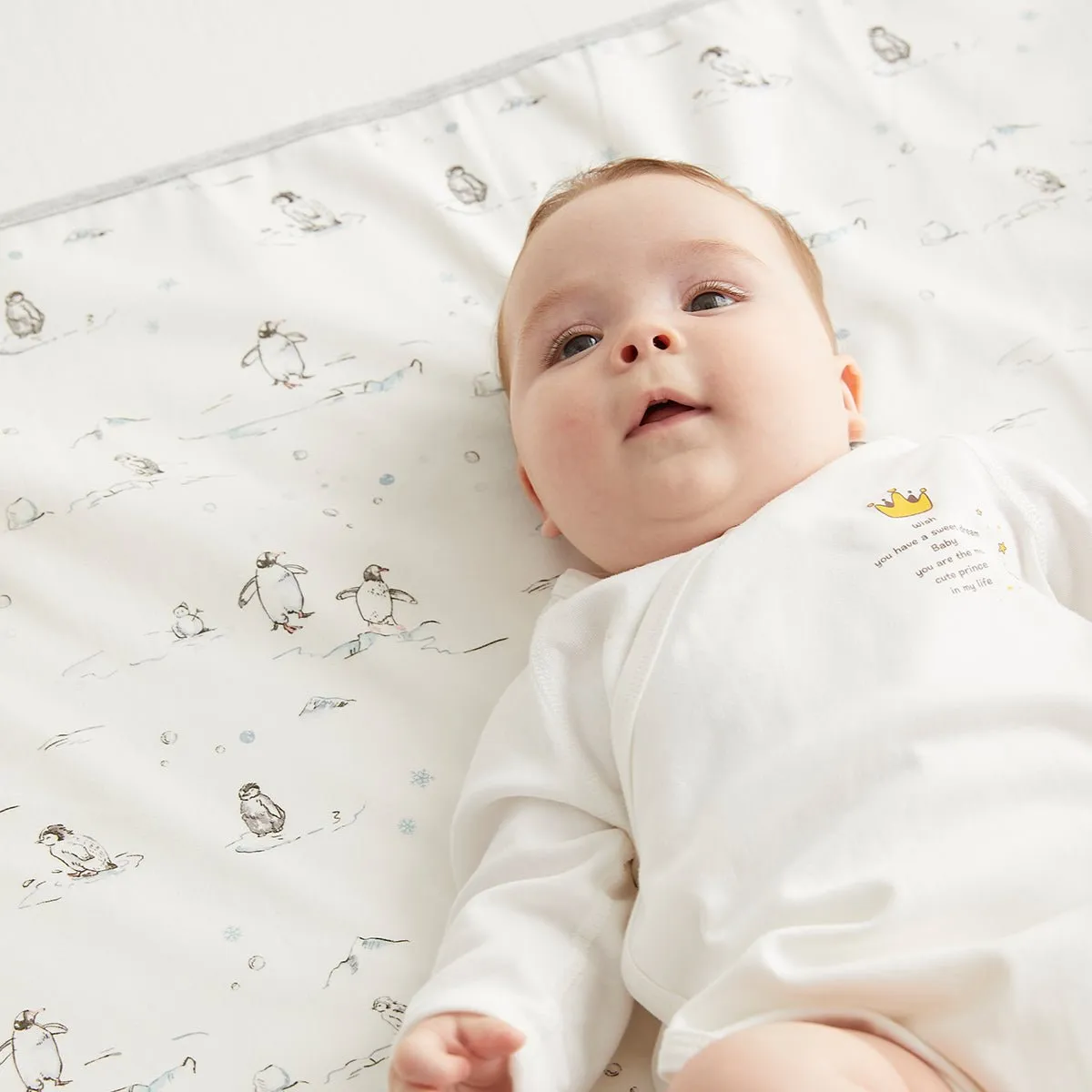 Magic Adventure Waterproof Baby White Changing Mat